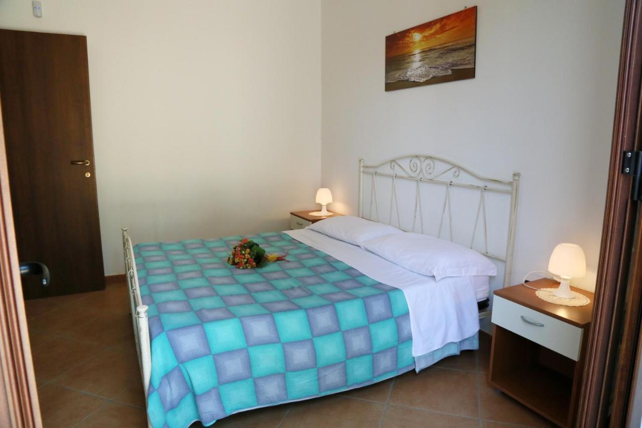 Damiavacanze Casa Vacanza Al Mare A Torre Vado Exterior foto